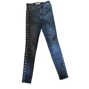 Levi studded Mile high Jean